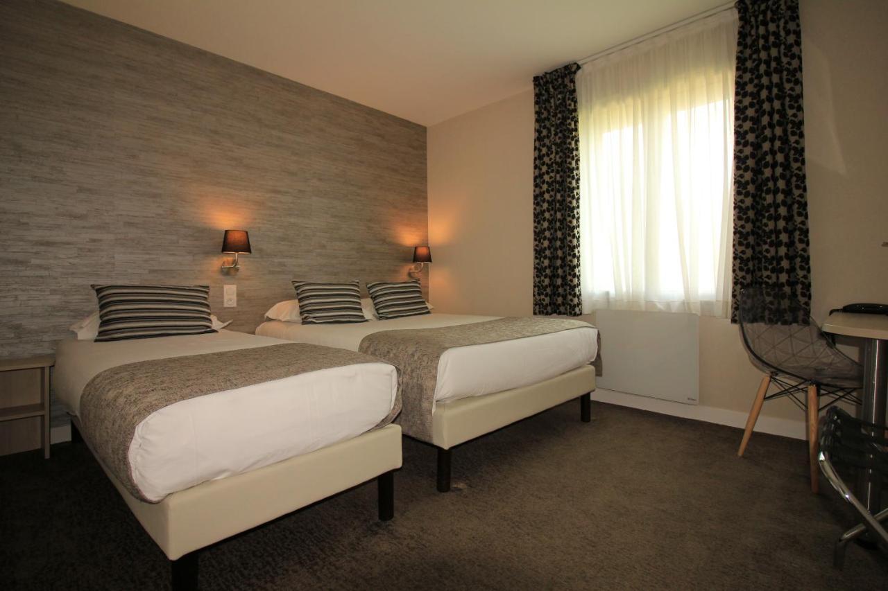 Logis Hotel Lodge La Valette Сессон-Севинье Экстерьер фото